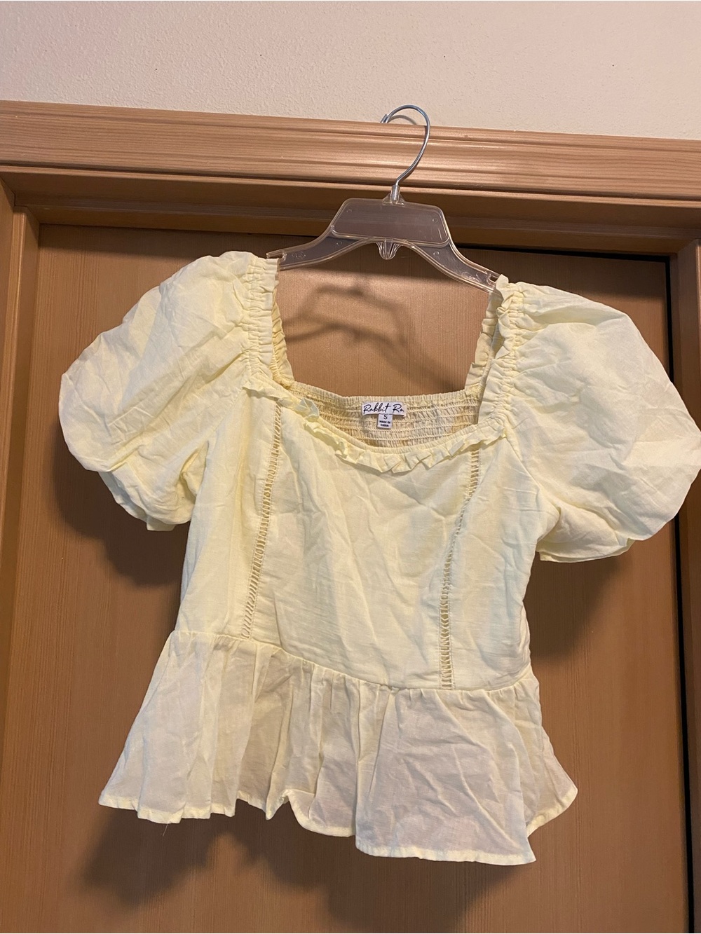 Puff Sleeve Peplum Top - Pale Yellow